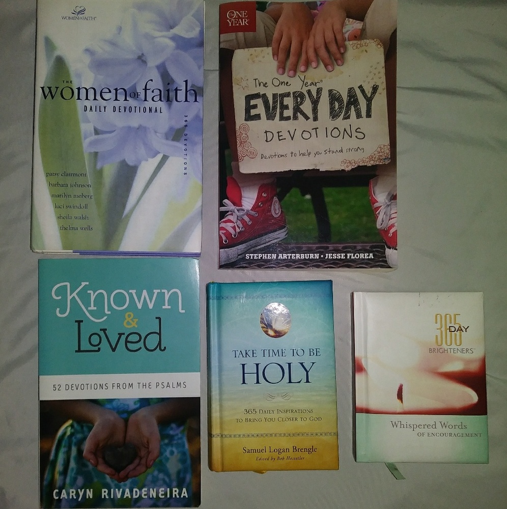 DONATED! 🌟5 devotional books--$$sold$$ - Picture 1 of 8